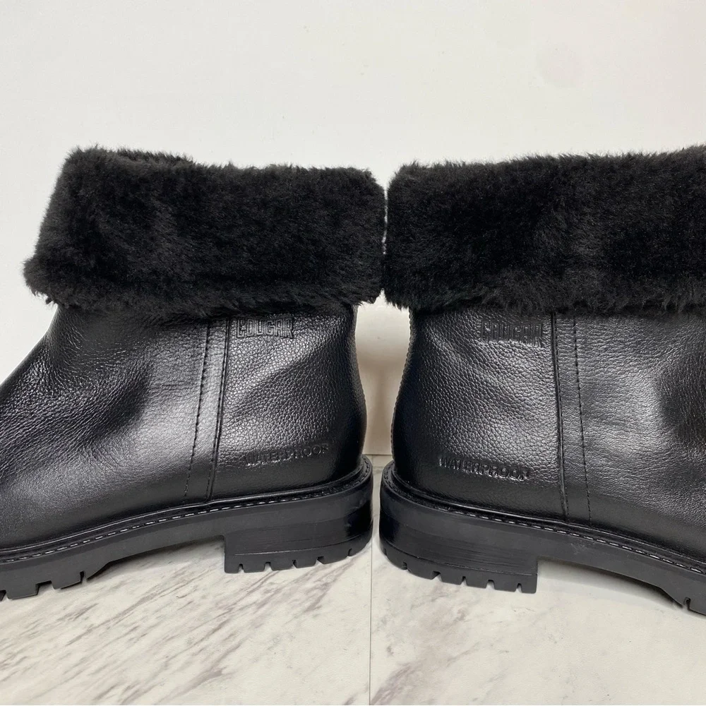 Cougar Kendal Faux Fur Cuff Black Leather Bootie 6